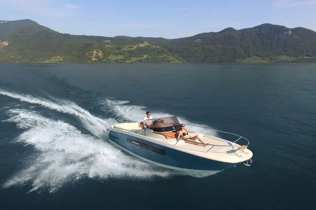 Invictus 280 — Mallorca Yachts for Rent, Mallorca