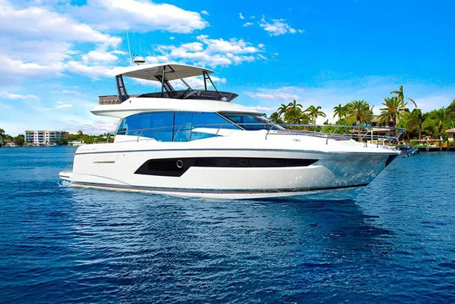 Prestige 520 Fly — Mallorca Yachts for Rent, Mallorca