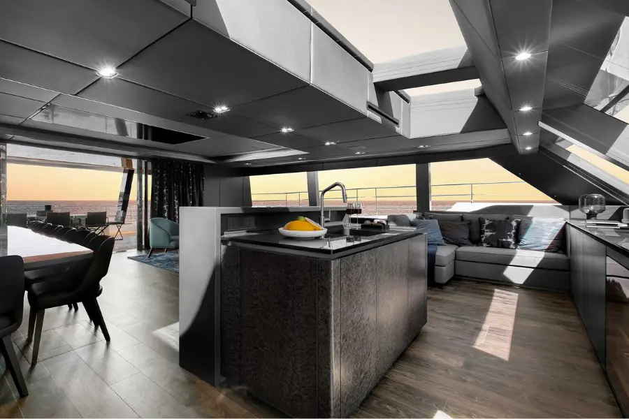Sunreef 80, master cabin — Mallorca Yachts for Rent, Mallorca
